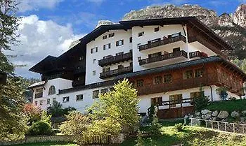 Dolomiti 3* La Villa (Trentino Alto Adige)