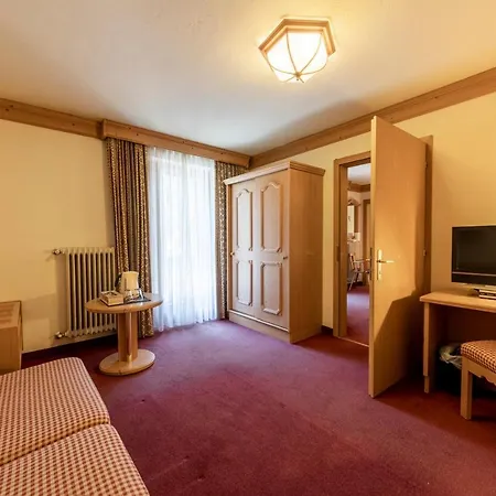 Dolomiti 3* La Villa (Trentino Alto Adige)